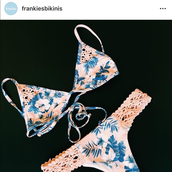 Frankie’s Bikini’s Set in Hawaiian Blush - Picture 8 of 8